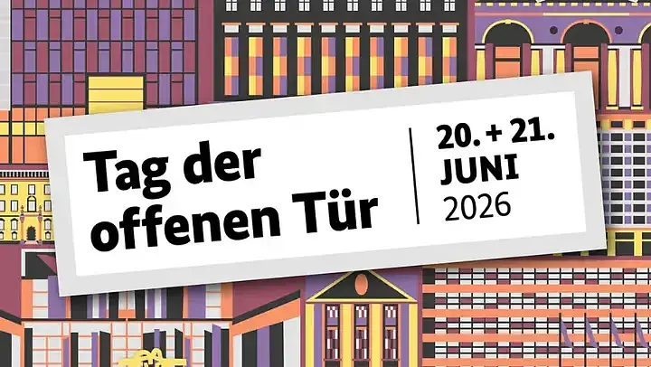 Logo des Tags der offenen Tür der Bunderegierung: Bunt illustrierte Häuserfassaden, davor der Slogan „Tag der offenen Tür – 20. + 21. Juni 2026“.