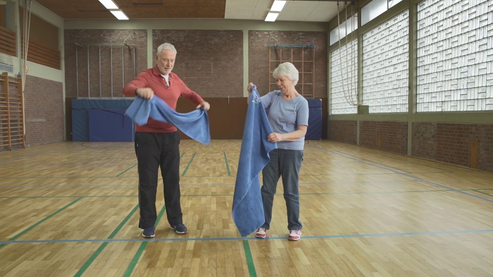 Teaserbild zum Eintrag 'Übung für Arme und Schultern - sich „abtrocknen“'